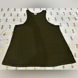 BKE Olive Green Ribbed Sleeveless Tank Top, Ladies Size M. EUC.